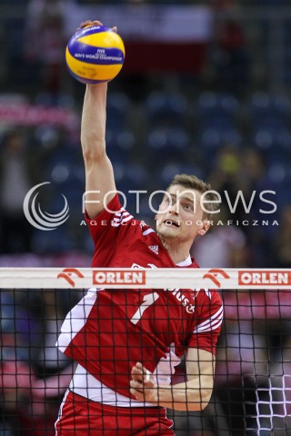  18.05.2016 KRAKOW (TAURON ARENA) <br />XIV MEMORIAL HUBERTA JERZEGO WAGNERA <br />MECZ POLSKA - BELGIA ( MATCH POLAND - BELGIUM ) <br />N/Z PIOTR NOWAKOWSKI SYLWETKA ATAK<br /> 