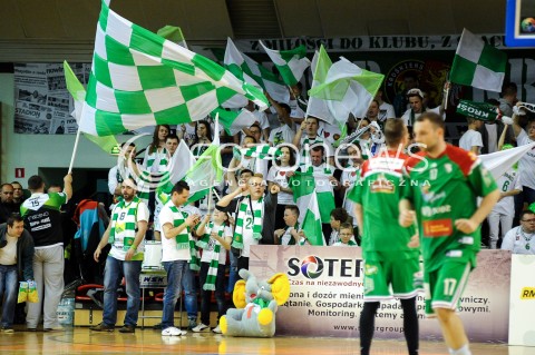  18.05.2016 KROSNO <br />KOSZYKOWKA 1 LIGA MEZCZYZN <br />MECZ FINALOWY O AWANS DO TAURON BASKET LIGI <br />MECZ MIASTO SZKLA KROSNO - LEGIA WARSZAWA <br />N/Z KIBICE MIASTO SZKLA KROSNO DOPING EMOCJE<br /> 