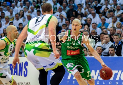  18.05.2016 KROSNO <br />KOSZYKOWKA 1 LIGA MEZCZYZN <br />MECZ FINALOWY O AWANS DO TAURON BASKET LIGI <br />MECZ MIASTO SZKLA KROSNO - LEGIA WARSZAWA <br />N/Z GRZEGORZ KUKIELKA <br /> 