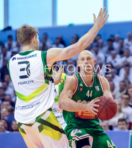  18.05.2016 KROSNO <br />KOSZYKOWKA 1 LIGA MEZCZYZN <br />MECZ FINALOWY O AWANS DO TAURON BASKET LIGI <br />MECZ MIASTO SZKLA KROSNO - LEGIA WARSZAWA <br />N/Z ADAM PARZYCH WOJCIECH PISARCZYK <br /> 