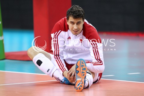  19.05.2016 KRAKOW (TAURON ARENA) <br />XIV MEMORIAL HUBERTA JERZEGO WAGNERA <br />MECZ POLSKA - SERBIA ( MATCH POLAND - SERBIA ) <br />N/Z FABIAN DRZYZGA ROZGRZEWKA SYLWETKA <br /> 