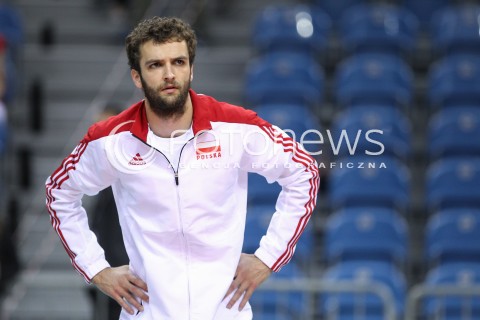  19.05.2016 KRAKOW (TAURON ARENA) <br />XIV MEMORIAL HUBERTA JERZEGO WAGNERA <br />MECZ POLSKA - SERBIA ( MATCH POLAND - SERBIA ) <br />N/Z MATEUSZ MIKA ROZGRZEWKA SYLWETKA <br /> 