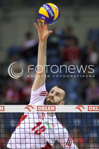  19.05.2016 KRAKOW (TAURON ARENA) <br />XIV MEMORIAL HUBERTA JERZEGO WAGNERA <br />MECZ POLSKA - SERBIA ( MATCH POLAND - SERBIA ) <br />N/Z MARCIN MOZDZONEK SYLWETKA ATAK<br /> 