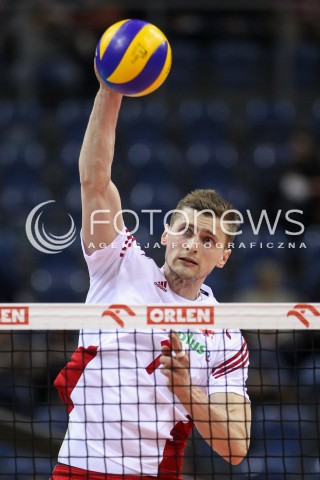  19.05.2016 KRAKOW (TAURON ARENA) <br />XIV MEMORIAL HUBERTA JERZEGO WAGNERA <br />MECZ POLSKA - SERBIA ( MATCH POLAND - SERBIA ) <br />N/Z PIOTR NOWAKOWSKI SYLWETKA ATAK<br /> 
