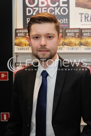 21.05.2016 WARSZAWA<br />WARSZAWSKIE TARGI KSIAZKI<br />N/Z REMIGIUSZ MROZ<br /> 