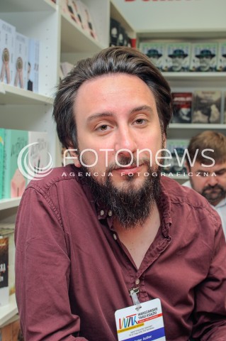  21.05.2016 WARSZAWA<br />WARSZAWSKIE TARGI KSIAZKI<br />N/Z WLODEK MARKOWICZ<br /> 