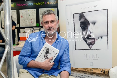  22.05.2016 WARSZAWA<br />WARSZAWSKIE TARGI KSIAZKI<br />N/Z MARCIN KYDRYNSKI<br /> 