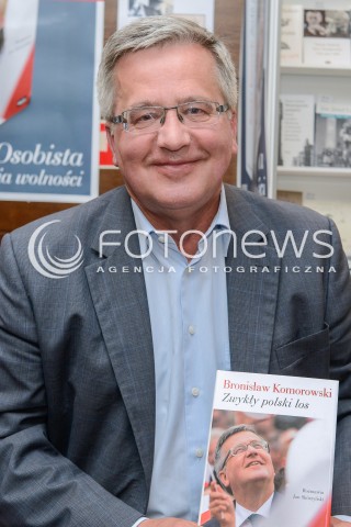  22.05.2016 WARSZAWA<br />WARSZAWSKIE TARGI KSIAZKI<br />N/Z BRONISLAW KOMOROWSKI<br /> 