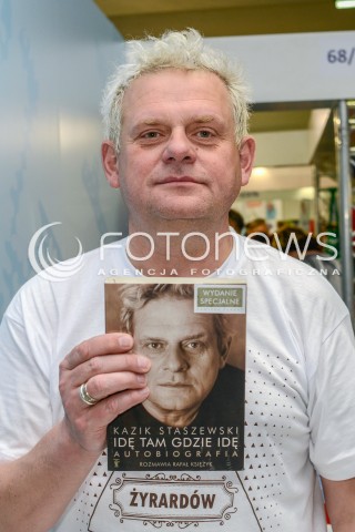  22.05.2016 WARSZAWA<br />WARSZAWSKIE TARGI KSIAZKI<br />N/Z KAZIK STASZEWSKI<br /> 