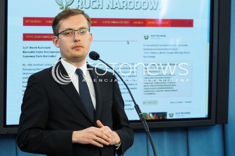  24.05.2016 WARSZAWA<br />KONFERENCJA PRASOWA ROBERTA WINNICKIEGO W SEJMIE <br />N/Z ROBERT WINNICKI <br /> 