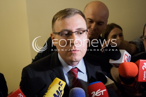  24.05.2016 WARSZAWA <br />SPOTKANIE LIDEROW OPOZYCJI W SEJMIE W SPRAWIE KRYZYSU WOKOL TRYBUNALU KONSTYTUCYJNEGO <br />N/Z MACIEJ MALECKI<br /> 