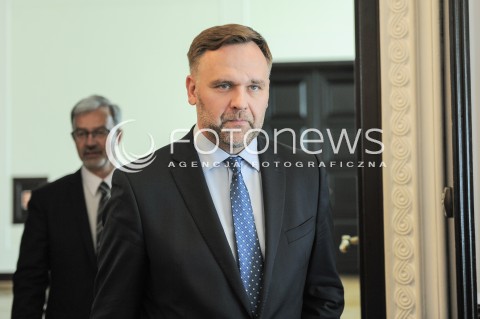  24.05.2016 WARSZAWA<br />POSIEDZENIE RADY MINISTROW<br />N/Z MINISTER SKARBU PANSTWA DAWID JACKIEWICZ<br /> 