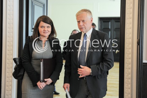  24.05.2016 WARSZAWA<br />POSIEDZENIE RADY MINISTROW<br />N/Z ALEKSANDER BOBKO<br /> 