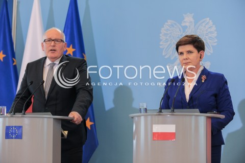  24.05.2016 WARSZAWA<br />KONFERENCJA PRASOWA<br />N/Z WICEPRZEWODNICZACY KOMISJI EUROPEJSKIEJ FRANS TIMMERMANS PREMIER BEATA SZYDLO<br /> 
