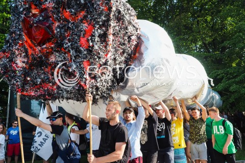  28.05.2016 WARSZAWA <br />MARSZ WYZWOLENIA KONOPII W 2016 <br />N/Z UCZESTNICY <br /> 
