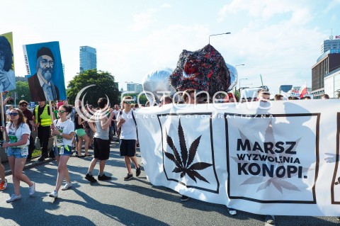  28.05.2016 WARSZAWA <br />MARSZ WYZWOLENIA KONOPII W 2016 <br />N/Z UCZESTNICY <br /> 
