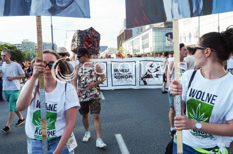  28.05.2016 WARSZAWA <br />MARSZ WYZWOLENIA KONOPII W 2016 <br />N/Z UCZESTNICY <br /> 