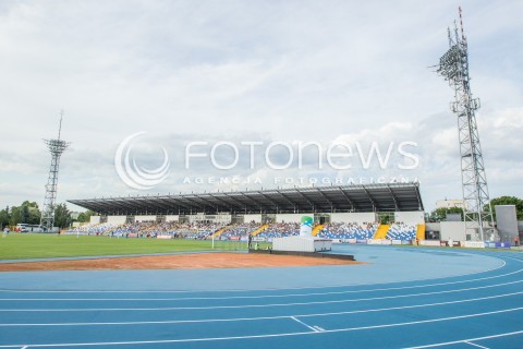  28.05.2016 MIELEC <br />PILKA NOZNA II LIGA SEZON 2015/2016 <br />MECZ STAL MIELEC - OLIMPIA ZAMBROW ( WYNIK 0:0 )<br />N/Z STADION MIEJSKI W MIELCU WIDOK VIEW PANORAMA TRYBUNY BOISKO<br /> 