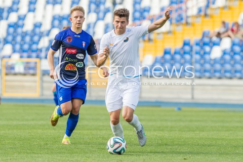  28.05.2016 MIELEC <br />PILKA NOZNA II LIGA SEZON 2015/2016 <br />MECZ STAL MIELEC - OLIMPIA ZAMBROW ( WYNIK 0:0 )<br />N/Z BARTOSZ NOWAK ARKADIUSZ MROCZKOWSKI<br /> 