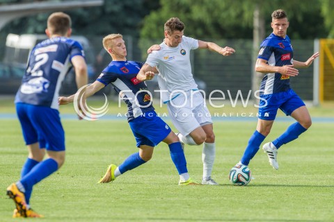  28.05.2016 MIELEC <br />PILKA NOZNA II LIGA SEZON 2015/2016 <br />MECZ STAL MIELEC - OLIMPIA ZAMBROW ( WYNIK 0:0 )<br />N/Z BARTOSZ NOWAK ARKADIUSZ MROCZKOWSKI MAKSYM KOWAL<br /> 