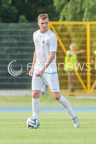  28.05.2016 MIELEC <br />PILKA NOZNA II LIGA SEZON 2015/2016 <br />MECZ STAL MIELEC - OLIMPIA ZAMBROW ( WYNIK 0:0 )<br />N/Z SEBASTIAN ZALEPA SYLWETKA<br /> 