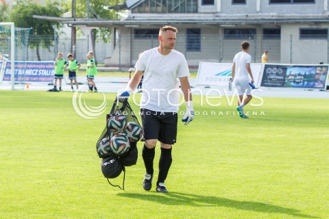  28.05.2016 MIELEC <br />PILKA NOZNA II LIGA SEZON 2015/2016 <br />MECZ STAL MIELEC - OLIMPIA ZAMBROW ( WYNIK 0:0 )<br />N/Z BOGUSLAW WYPARLO <br /> 