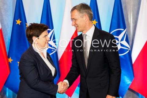  31.05.2016 WARSZAWA<br /> SPOTKANIE PREMIER BEATY SZYDLO Z PRZEWODNICZACYM NATO JENSEM  STOLTENBERGIEM <br /> N/Z BEATA SZYDLO JENS STOLTENBERG <br />  