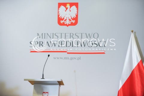  01.06.2016 WARSZAWA<br />KONFERENCJA PRASOWA MINISTRA SPRAWIEDLIWOSCI<br />N/Z NAPIS LOGO MINISTERSTWO SPRAWIEDLIWOSCI<br /> 