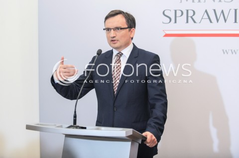  01.06.2016 WARSZAWA<br />KONFERENCJA PRASOWA MINISTRA SPRAWIEDLIWOSCI<br />N/Z MINISTER SPRAWIEDLIWOSCI PROKURATOR GENERALNY ZBIGNIEW ZIOBRO<br /> 