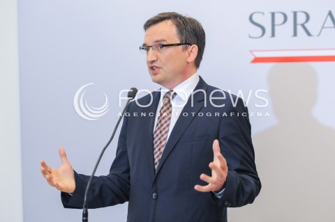  01.06.2016 WARSZAWA<br />KONFERENCJA PRASOWA MINISTRA SPRAWIEDLIWOSCI<br />N/Z MINISTER SPRAWIEDLIWOSCI PROKURATOR GENERALNY ZBIGNIEW ZIOBRO<br /> 
