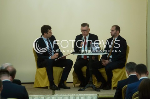  03.06.2016 WARSZAWA<br /> UROCZYSTA PREMIERA NOWEJ KSIAZKI SLAWOMIRA CIENCKIEWICZA I ADAMA CHMIELECKIEGO PT LECH KACZYNSKI 2005 - 2010 <br /> N/Z SLAWOMIR CENCKIEWICZ ADAM CHMIELECKI<br />  