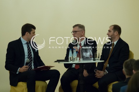  03.06.2016 WARSZAWA<br /> UROCZYSTA PREMIERA NOWEJ KSIAZKI SLAWOMIRA CIENCKIEWICZA I ADAMA CHMIELECKIEGO PT LECH KACZYNSKI 2005 - 2010 <br /> N/Z SLAWOMIR CENCKIEWICZ ADAM CHMIELECKI<br />  