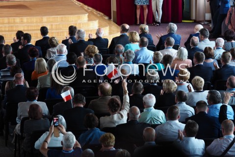  04.06.2016 WARSZAWA<br /> WYSTAPIENIE PREZESA PRAWA I SPRAWIEDLIWOSCI JAROSLAWA KACZYNSKIEGO <br /> N/Z UCZESTNICY<br />  