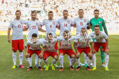 06.06.2016 KRAKOW REPREZENTACJA <br />MECZ TOWARZYSKI POLSKA - LITWA <br />( FRIENDLY MATCH POLAND - LITHUANIA ) <br />N/Z REPREZENTACJA POLSKI ZDJECIE GRUPOWE GROUP PHOTO<br /> 