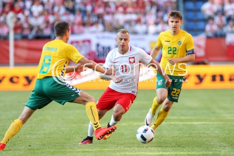  06.06.2016 KRAKOW REPREZENTACJA <br />MECZ TOWARZYSKI POLSKA - LITWA <br />( FRIENDLY MATCH POLAND - LITHUANIA ) <br />N/Z KAMIL GROSICKI FEDOR CHERNYKH <br /> 