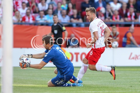  06.06.2016 KRAKOW REPREZENTACJA <br />MECZ TOWARZYSKI POLSKA - LITWA <br />( FRIENDLY MATCH POLAND - LITHUANIA ) <br />N/Z JAKUB BLASZCZYKOWSKI EMILIJUS ZUBAS PARADA<br /> 