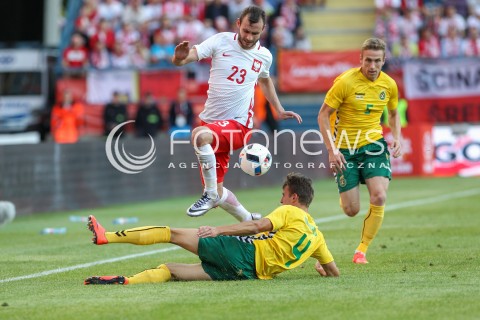  06.06.2016 KRAKOW REPREZENTACJA <br />MECZ TOWARZYSKI POLSKA - LITWA <br />( FRIENDLY MATCH POLAND - LITHUANIA ) <br />N/Z FILIP STARZYNSKI EDVINAS GIRDVAINIS <br /> 