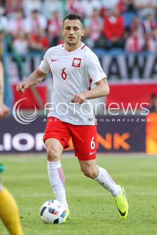  06.06.2016 KRAKOW REPREZENTACJA <br />MECZ TOWARZYSKI POLSKA - LITWA <br />( FRIENDLY MATCH POLAND - LITHUANIA ) <br />N/Z TOMASZ JODLOWIEC SYLWETKA <br /> 