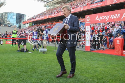  06.06.2016 KRAKOW REPREZENTACJA <br />MECZ TOWARZYSKI POLSKA - LITWA <br />( FRIENDLY MATCH POLAND - LITHUANIA ) <br />N/Z ZBIGNIEW BONIEK - PREZES PZPN SYLWETKA <br /> 