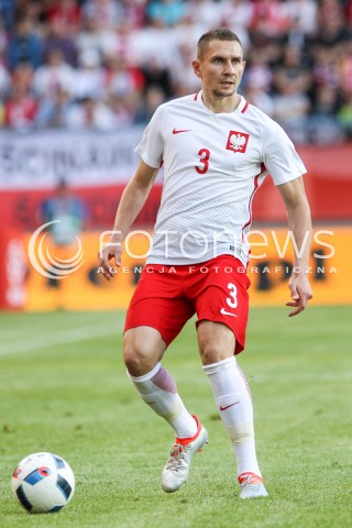  06.06.2016 KRAKOW REPREZENTACJA <br />MECZ TOWARZYSKI POLSKA - LITWA <br />( FRIENDLY MATCH POLAND - LITHUANIA ) <br />N/Z ARTUR JEDRZEJCZYK SYLWETKA <br /> 