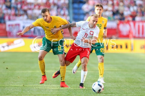  06.06.2016 KRAKOW REPREZENTACJA <br />MECZ TOWARZYSKI POLSKA - LITWA <br />( FRIENDLY MATCH POLAND - LITHUANIA ) <br />N/Z KAMIL GROSICKI EGIDIJUS VAITKUNAS FEDOR CHERNYKH <br /> 