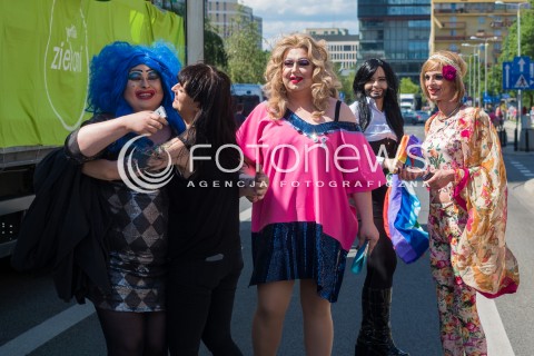  11.06.2016 WARSZAWA<br /> PARADA ROWNOSCI SRODOWISK LGBTQ<br /> N/Z UCZESTNICY<br />  