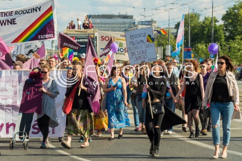  11.06.2016 WARSZAWA<br /> PARADA ROWNOSCI SRODOWISK LGBTQ<br /> N/Z UCZESTNICY<br />  