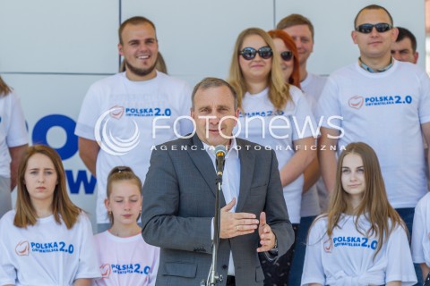  18.06.2016 RZESZOW<br />PIERWSZA W POLSCE REGIONALNA KONWENCJA PROGRAMOWA PLATFORMY OBYWATELSKIEJ PT. POLSKA OBYWATELSKA 2.0 - WYZWANIA POLSKI CYFROWEJ ORAZ FUNDUSZE EUROPEJSKIE<br />N/Z GRZEGORZ SCHETYNA<br /> 