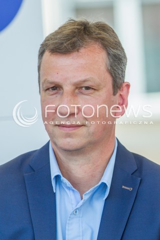  18.06.2016 RZESZOW<br />PIERWSZA W POLSCE REGIONALNA KONWENCJA PROGRAMOWA PLATFORMY OBYWATELSKIEJ PT. POLSKA OBYWATELSKA 2.0 - WYZWANIA POLSKI CYFROWEJ ORAZ FUNDUSZE EUROPEJSKIE<br />N/Z ANDRZEJ HALICKI<br /> 