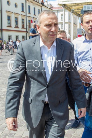  18.06.2016 RZESZOW<br />PIERWSZA W POLSCE REGIONALNA KONWENCJA PROGRAMOWA PLATFORMY OBYWATELSKIEJ PT. POLSKA OBYWATELSKA 2.0 - WYZWANIA POLSKI CYFROWEJ ORAZ FUNDUSZE EUROPEJSKIE<br />N/Z GRZEGORZ SCHETYNA<br /> 