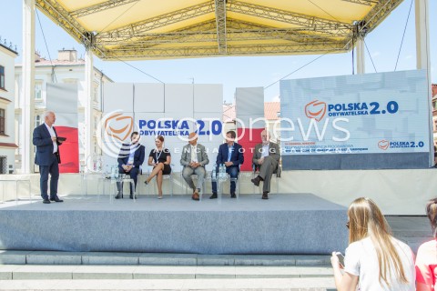  18.06.2016 RZESZOW<br />PIERWSZA W POLSCE REGIONALNA KONWENCJA PROGRAMOWA PLATFORMY OBYWATELSKIEJ PT. POLSKA OBYWATELSKA 2.0 - WYZWANIA POLSKI CYFROWEJ ORAZ FUNDUSZE EUROPEJSKIE<br />N/Z MICHAL BONI DOMINIK BATORSKI AGNIESZKA KRZYSZTOFIK KRZYSZTOF HELLER ANDRZEJ HALICKI JAN OLBRYCHT<br /> 