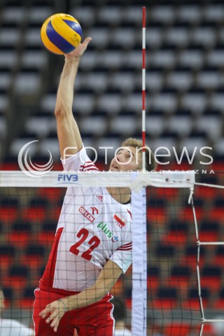  24.06.2016 LODZ <br />SIATKOWKA MEZCZYZN LIGA SWIATOWA 2016 <br />FIVB VOLLEYBALL WORLD LEAGUE 2016 <br />MECZ POLSKA - ARGENTYNA ( Poland - Argentina ) <br />N/Z BARTOSZ BEDNORZ SYLWETKA ATAK<br /> 