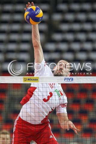  24.06.2016 LODZ <br />SIATKOWKA MEZCZYZN LIGA SWIATOWA 2016 <br />FIVB VOLLEYBALL WORLD LEAGUE 2016 <br />MECZ POLSKA - ARGENTYNA ( Poland - Argentina ) <br />N/Z DAWID KONARSKI SYLWETKA ATAK<br /> 