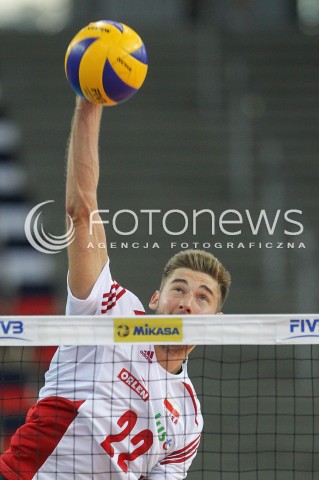  24.06.2016 LODZ <br />SIATKOWKA MEZCZYZN LIGA SWIATOWA 2016 <br />FIVB VOLLEYBALL WORLD LEAGUE 2016 <br />MECZ POLSKA - ARGENTYNA ( Poland - Argentina ) <br />N/Z BARTOSZ BEDNORZ SYLWETKA ATAK<br /> 